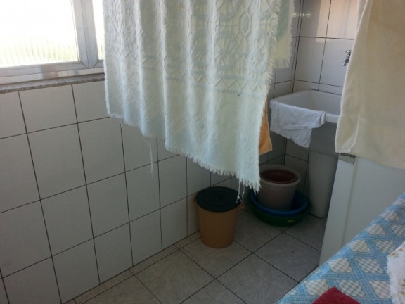 Imagem Apartamento com 2 Quartos à Venda, 72 m² em Campo Grande - Santos