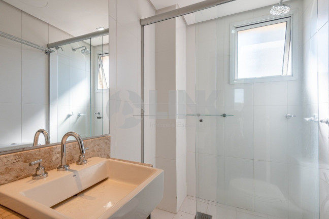 Imagem Apartamento com 2 Quartos à Venda, 67 m² em Moinhos De Vento - Porto Alegre