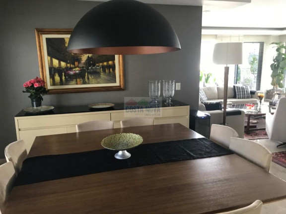 Imagem Apartamento com 3 Quartos à Venda, 300 m²