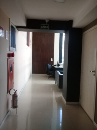 Sala Comercial à Venda, 40 m² em Centro - Pindamonhangaba