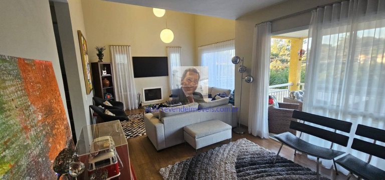 Imagem Casa com 4 Quartos à Venda, 332 m² em Barueri Imagem Casa com 4 Quartos à Venda, 332 m² em Barueri
