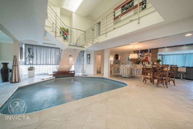 Imagem Casa com 4 Quartos à Venda, 447 m² em Praia Do Estaleiro - Balneário Camboriú Imagem Casa com 4 Quartos à Venda, 447 m² em Praia Do Estaleiro - Balneário Camboriú