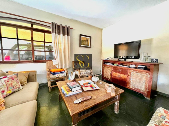 Imagem Casa com 3 Quartos à Venda, 500 m² em Albuquerque - Teresópolis Imagem Casa com 3 Quartos à Venda, 500 m² em Albuquerque - Teresópolis