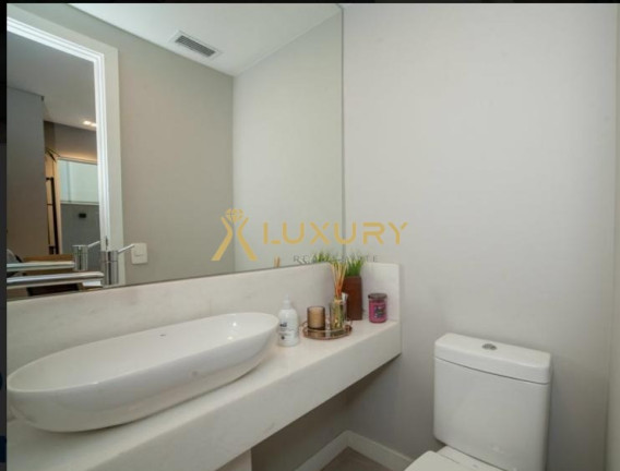 Imagem Imóvel com 2 Quartos à Venda, 254 m² em Lourdes - Belo Horizonte Imagem Imóvel com 2 Quartos à Venda, 254 m² em Lourdes - Belo Horizonte