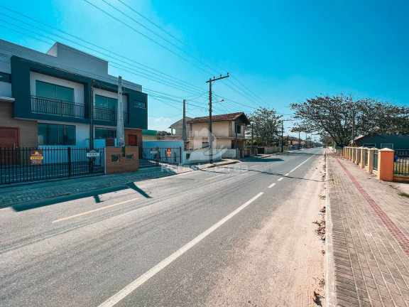 Imagem Sobrado com 3 Quartos à Venda, 85 m² em Salinas - Balneário Barra Do Sul Imagem Sobrado com 3 Quartos à Venda, 85 m² em Salinas - Balneário Barra Do Sul