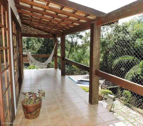 Imagem Casa à Venda, em Chácara Vale Do Rio Cotia - Carapicuíba Imagem Casa à Venda, em Chácara Vale Do Rio Cotia - Carapicuíba