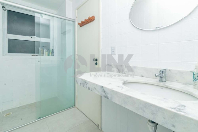 Imagem Apartamento com 2 Quartos à Venda, 72 m² em Menino Deus - Porto Alegre