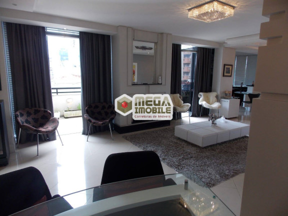 Imagem Apartamento com 4 Quartos à Venda, 271 m² em Centro - Florianópolis Imagem Apartamento com 4 Quartos à Venda, 271 m² em Centro - Florianópolis