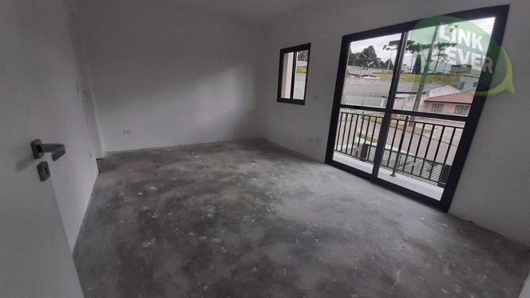 Imagem Sobrado com 3 Quartos à Venda, 100 m² em Santa Cândida - Curitiba