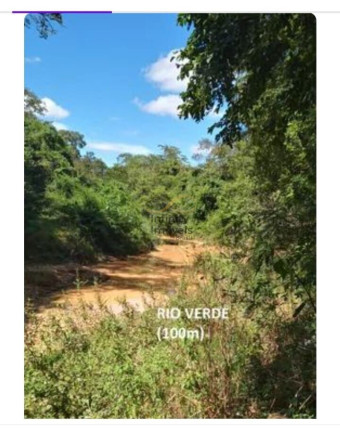 Imagem Imóvel com 3 Quartos à Venda, 24.000 m² em Centro - Glaucilândia