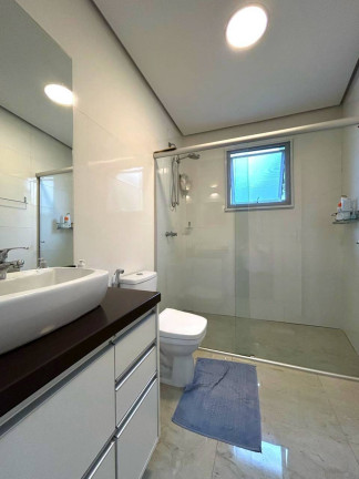 Imagem Casa com 2 Quartos à Venda, 312 m² em Mário Quintana - Porto Alegre Imagem Casa com 2 Quartos à Venda, 312 m² em Mário Quintana - Porto Alegre