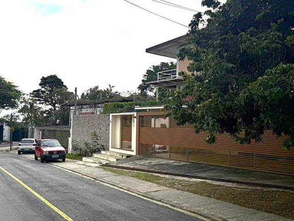 Imagem Casa com 3 Quartos à Venda, em Vila Santo Antonio - Cotia Imagem Casa com 3 Quartos à Venda, em Vila Santo Antonio - Cotia