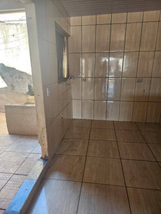 Imagem Casa com 2 Quartos para Alugar, em Arapongas Imagem Casa com 2 Quartos para Alugar, em Arapongas