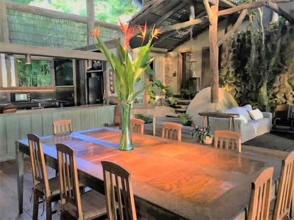 Imagem Casa com 5 Quartos à Venda, 900 m² em Centro - Ilhabela Imagem Casa com 5 Quartos à Venda, 900 m² em Centro - Ilhabela
