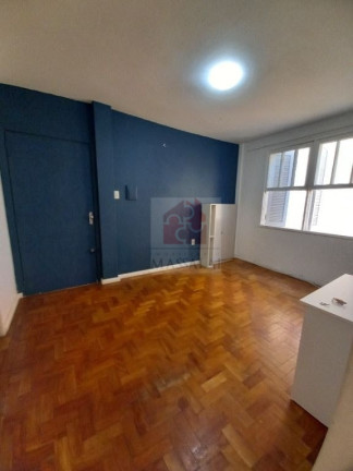 Imagem Apartamento com 3 Quartos à Venda, 77 m² em Petrópolis - Porto Alegre Imagem Apartamento com 3 Quartos à Venda, 77 m² em Petrópolis - Porto Alegre