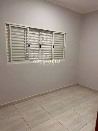 Imagem Casa com 2 Quartos à Venda, 100 m² Imagem Casa com 2 Quartos à Venda, 100 m²
