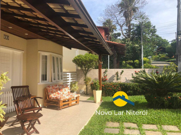 Imagem Casa de Condomínio com 3 Quartos à Venda, 245 m² em Sapê - Niterói Imagem Casa de Condomínio com 3 Quartos à Venda, 245 m² em Sapê - Niterói