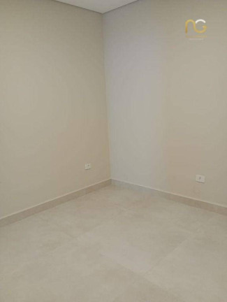 Imagem Casa com 3 Quartos à Venda, 147 m² em Solemar - Praia Grande Imagem Casa com 3 Quartos à Venda, 147 m² em Solemar - Praia Grande