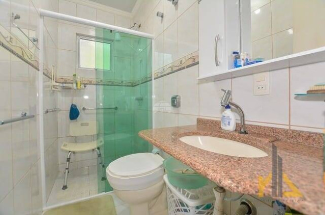 Imagem Sobrado com 3 Quartos à Venda, 134 m² em Fanny - Curitiba Imagem Sobrado com 3 Quartos à Venda, 134 m² em Fanny - Curitiba