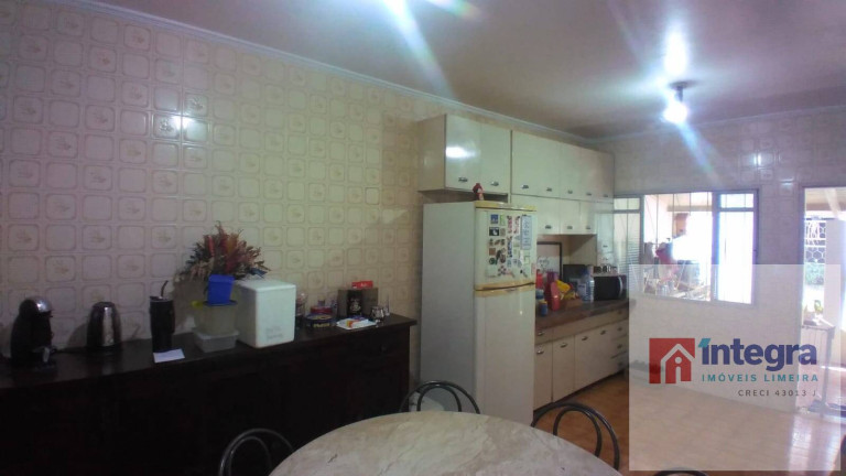 Imagem Casa com 5 Quartos à Venda, 212 m² em Vila São Luiz - Limeira Imagem Casa com 5 Quartos à Venda, 212 m² em Vila São Luiz - Limeira
