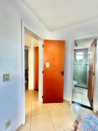 Imagem Imóvel com 3 Quartos à Venda, 68 m² em Colina De Laranjeiras - Serra