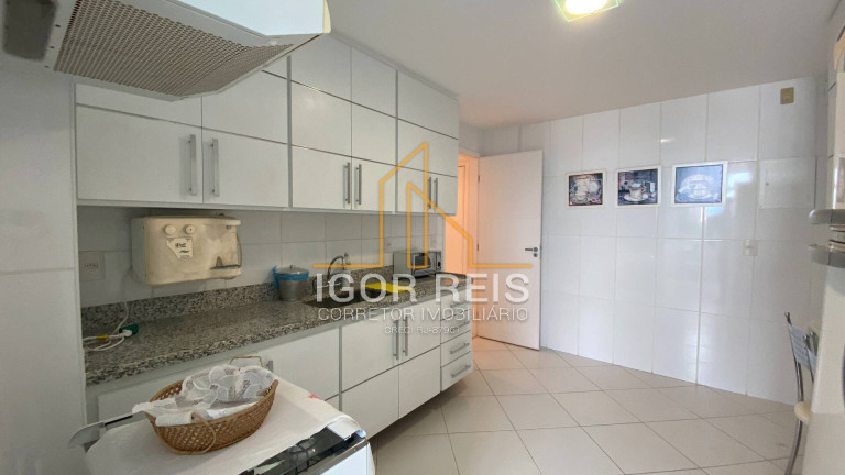Imagem Apartamento com 3 Quartos à Venda, 158 m² em Centro - Campos Dos Goytacazes Imagem Apartamento com 3 Quartos à Venda, 158 m² em Centro - Campos Dos Goytacazes