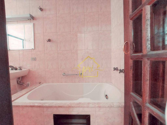 Imagem Casa com 3 Quartos à Venda, 330 m² em Gonzaga - Santos