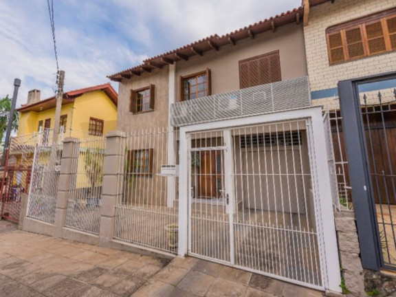 Imagem Casa com 5 Quartos à Venda, 290 m² em Jardim Itu - Porto Alegre