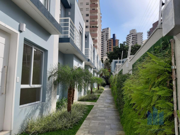 Imagem Casa com 2 Quartos à Venda, 73 m² em Aclimação - São Paulo