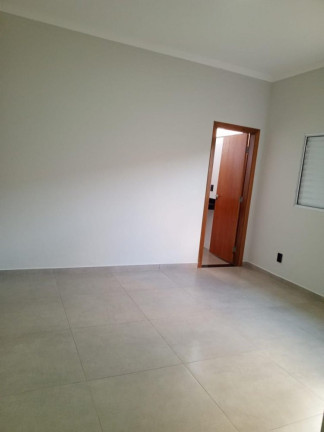 Imagem Casa com 3 Quartos à Venda, 118 m² em Jardim Solange - Bauru Imagem Casa com 3 Quartos à Venda, 118 m² em Jardim Solange - Bauru