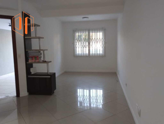 Imagem Sobrado com 3 Quartos à Venda, 170 m² em Boqueirão - Curitiba Imagem Sobrado com 3 Quartos à Venda, 170 m² em Boqueirão - Curitiba
