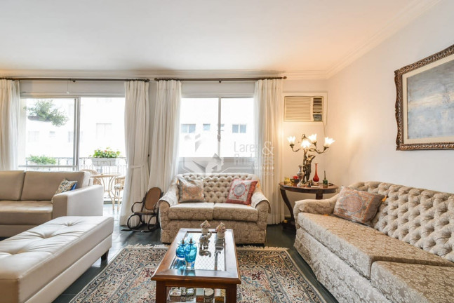 Imagem Apartamento com 4 Quartos à Venda, 161 m² em Moema - São Paulo