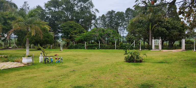 Imagem Chácara com 3 Quartos à Venda, 774 m² em Zona Rural - Alambari Imagem Chácara com 3 Quartos à Venda, 774 m² em Zona Rural - Alambari