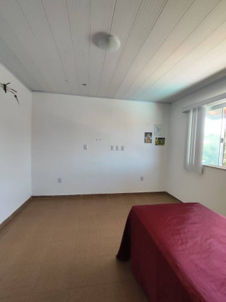 Imagem Casa com 5 Quartos à Venda, 240 m² em Salvador