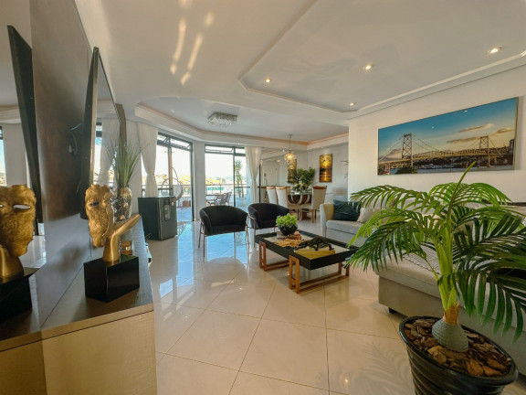 Imagem Cobertura com 3 Quartos à Venda, 455 m² em Balneário - Florianópolis Imagem Cobertura com 3 Quartos à Venda, 455 m² em Balneário - Florianópolis