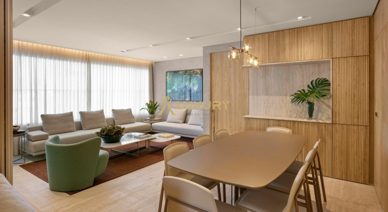 Imagem Imóvel com 4 Quartos à Venda, 140 m² em Sion - Belo Horizonte Imagem Imóvel com 4 Quartos à Venda, 140 m² em Sion - Belo Horizonte