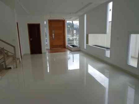 Imagem Casa com 3 Quartos à Venda, 280 m² em Aruã - Mogi Das Cruzes Imagem Casa com 3 Quartos à Venda, 280 m² em Aruã - Mogi Das Cruzes