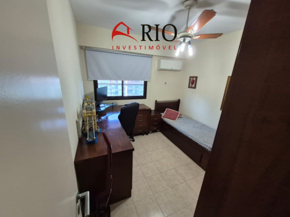 Imagem Imóvel com 4 Quartos à Venda, 142 m² em Barra Da Tijuca - Rio De Janeiro Imagem Imóvel com 4 Quartos à Venda, 142 m² em Barra Da Tijuca - Rio De Janeiro
