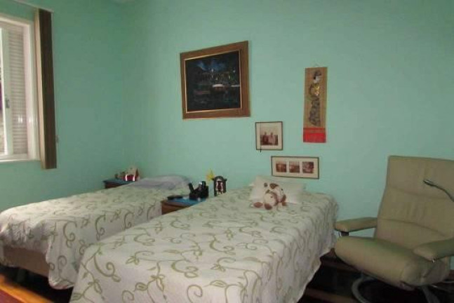 Imagem Casa com 6 Quartos à Venda, 400 m² em Jardim Botânico - Rio De Janeiro Imagem Casa com 6 Quartos à Venda, 400 m² em Jardim Botânico - Rio De Janeiro