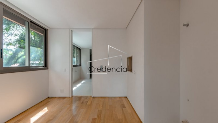 Imagem Apartamento com 3 Quartos à Venda, 315 m² em Cabral - Curitiba