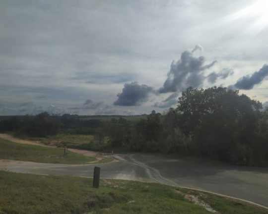 Imagem Terreno à Venda, em Ninho Verde 2 - Pardinho Imagem Terreno à Venda, em Ninho Verde 2 - Pardinho
