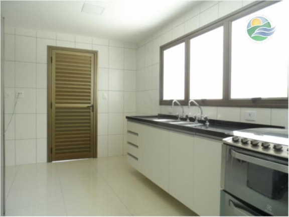Imagem Casa com 4 Quartos à Venda, 487 m² Imagem Casa com 4 Quartos à Venda, 487 m²