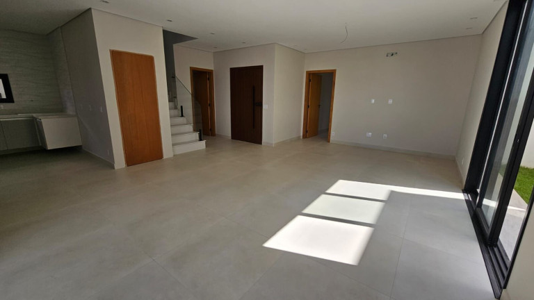 Imagem Sobrado com 4 Quartos à Venda, 245 m² em Cézar De Souza - Mogi Das Cruzes
