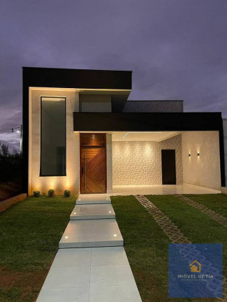 Casa de Condomínio com 3 Quartos à Venda, 200 m² em Chácara Real (caucaia Do Alto) - Cotia