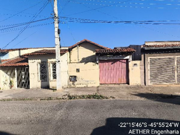 Imagem Casa com 2 Quartos à Venda, 120 m² em Pouso Alegre Imagem Casa com 2 Quartos à Venda, 120 m² em Pouso Alegre