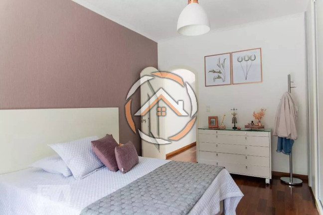Imagem Sobrado com 3 Quartos à Venda, 178 m² em Parque João Ramalho - Santo André