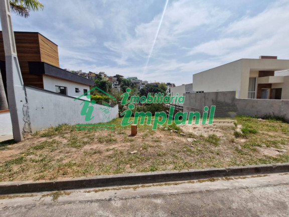 Terreno à Venda, 326 m² em Jardim Promeca - Várzea Paulista