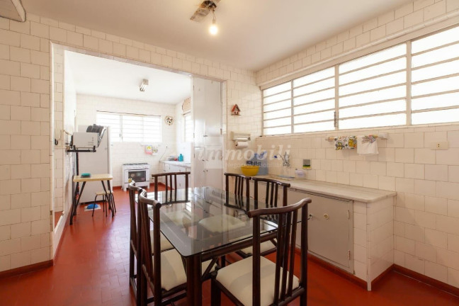 Imagem Casa com 4 Quartos à Venda, 280 m² em Pacaembu - São Paulo Imagem Casa com 4 Quartos à Venda, 280 m² em Pacaembu - São Paulo