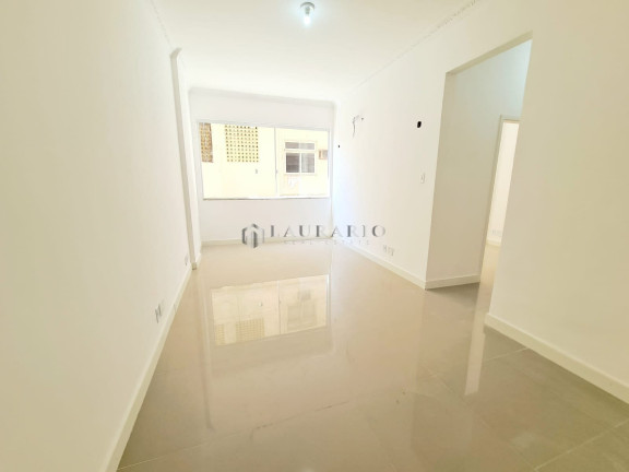 Imagem Apartamento com 2 Quartos à Venda, 70 m² em Laranjeiras - Rio De Janeiro Imagem Apartamento com 2 Quartos à Venda, 70 m² em Laranjeiras - Rio De Janeiro