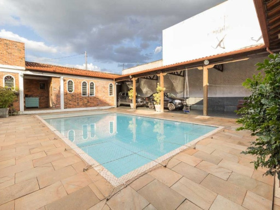 Imagem Casa com 4 Quartos à Venda, 360 m² em Três Barras - Contagem Imagem Casa com 4 Quartos à Venda, 360 m² em Três Barras - Contagem